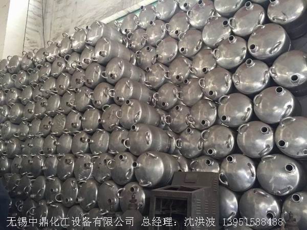浓硝酸储罐、铝储罐、浓硝酸高位槽、铝高位槽、浓硝酸计量罐 