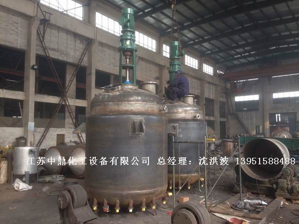 电加热反应釜定期清洗要求